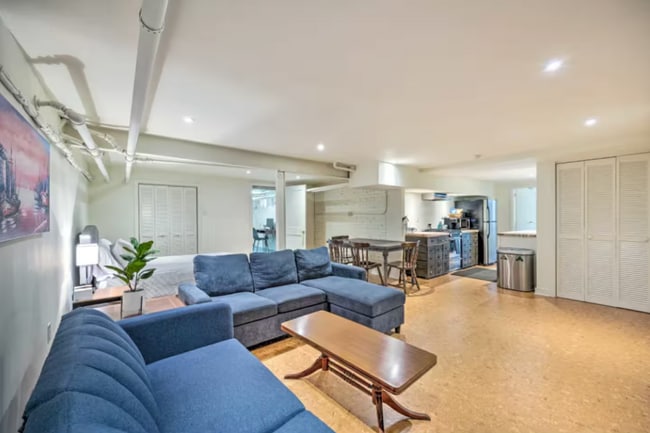 Photo - 3301 W Franklin St Unit Garden Studio