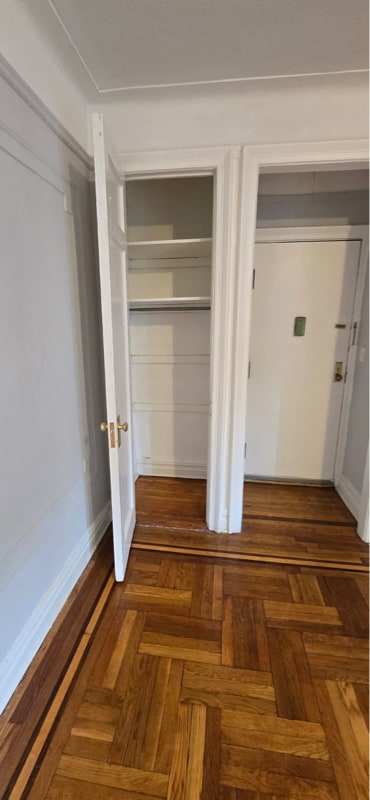 Photo - 240 Crown St Unit 5