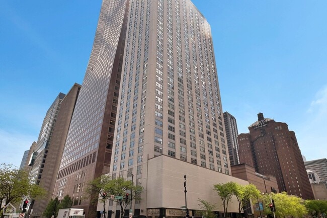 Building Photo - 777 N Michigan Ave Unit 2500