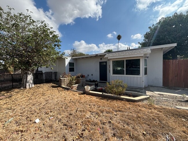 Building Photo - Updated 3-Bedroom Home with Office on a La...