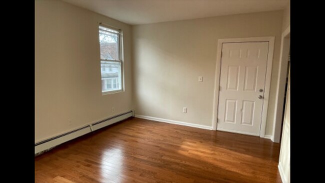 Photo - 75 Putnam St Unit #1