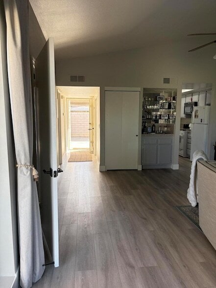 Photo - 48939 Eisenhower Dr