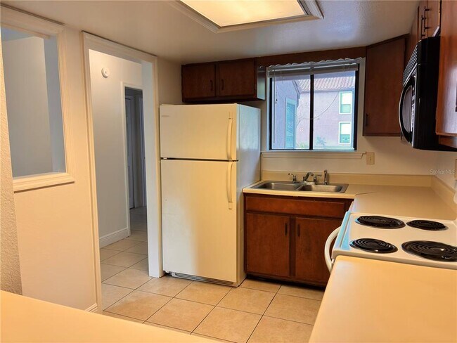 Photo - 651 Trinidad Ct Unit S