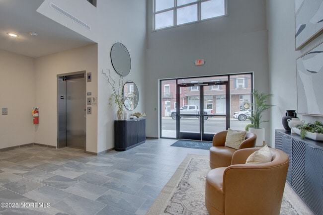 Photo - 258 Morris Ave Unit 313 A