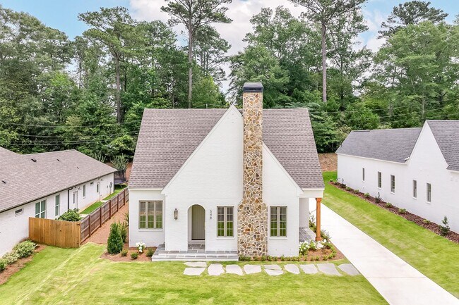 Photo - 548 Arbor Dr