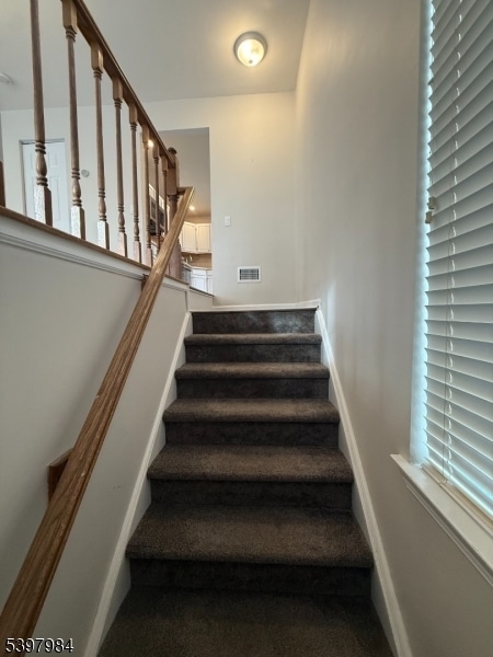 Photo - 686 Plum Terrace