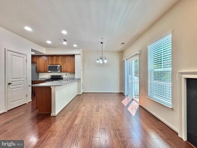 1599 Renate Dr