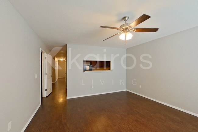 Photo - 5000 Thomas St