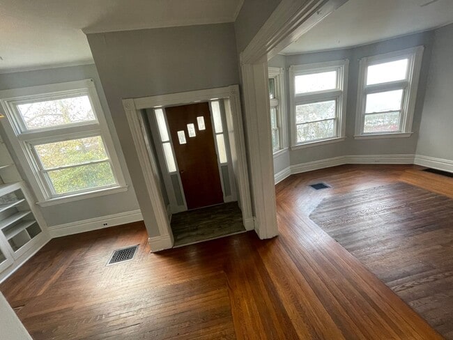 Photo - 803 Ohio River Blvd Unit Apt 1