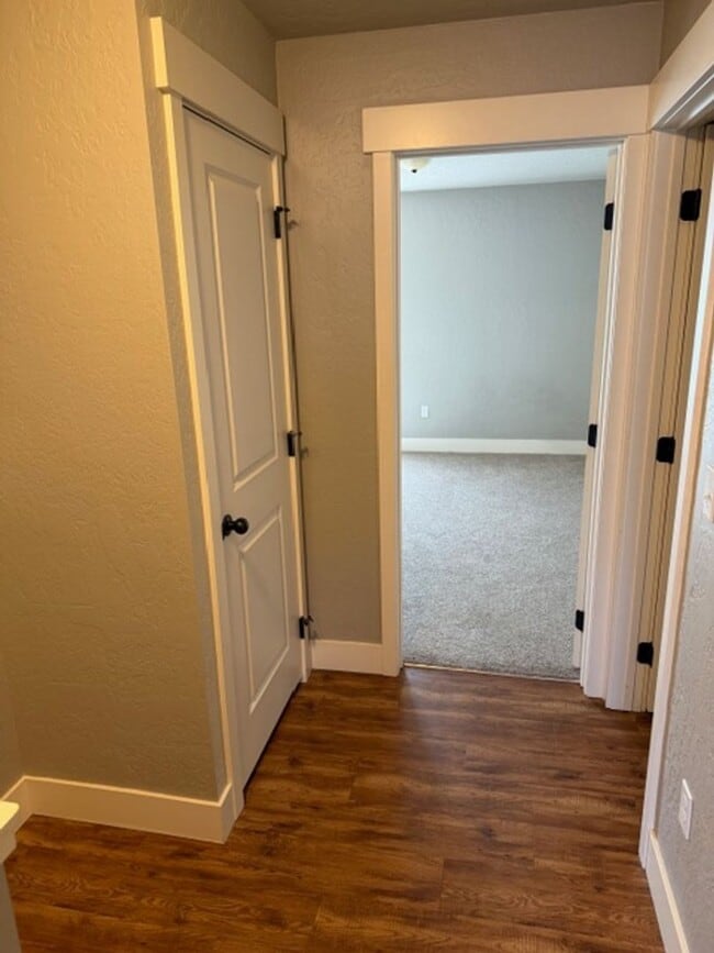 Photo - 5 bed/ 4 Bath Townhome in Cheney