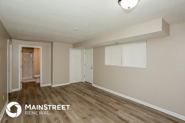 Photo - 4051 Luxembourg Cir W