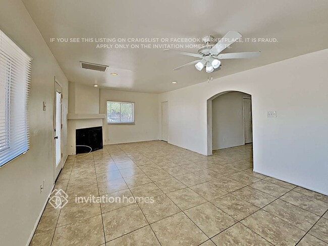 Photo - 6118 W Hollyhock Dr