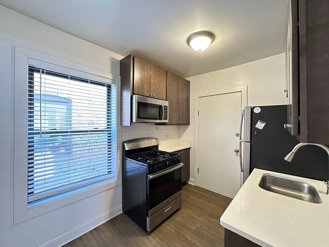 Photo - 2641 N Spaulding Ave Unit E3