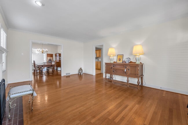 Photo - 538 Chinoe Rd