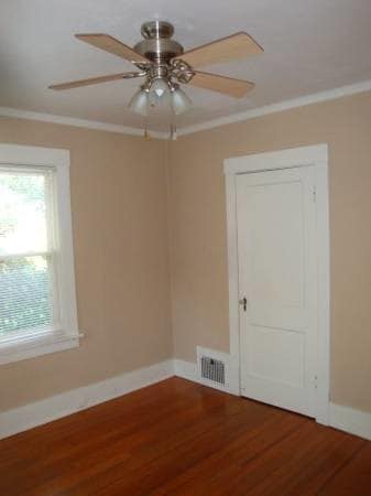 Fotografía del edificio - 1207 E 9th St Unidad Apt 1