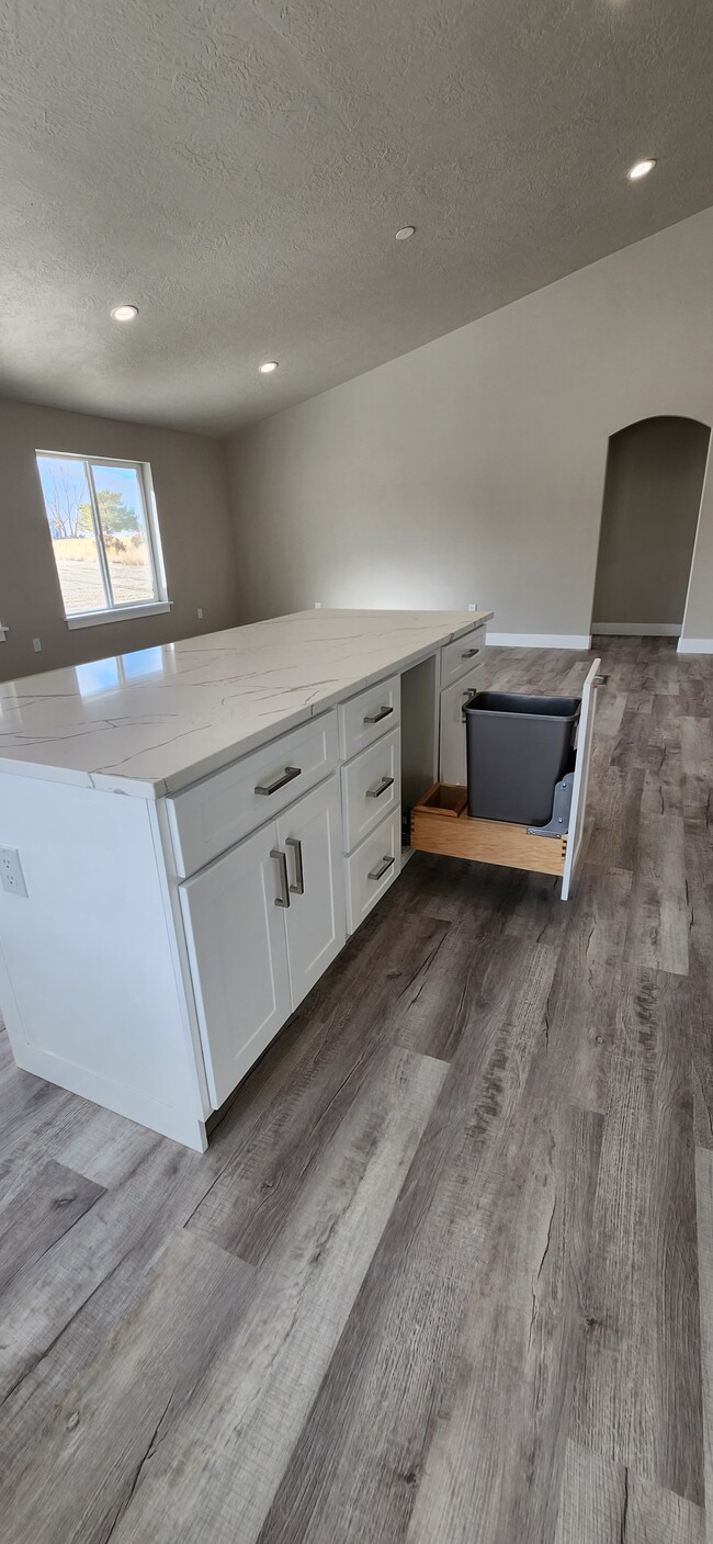 Photo - 183 Spring Creek Pkwy