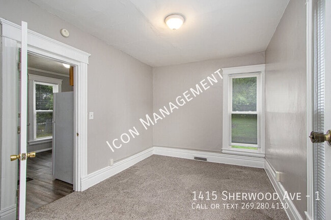 1415 Sherwood Ave