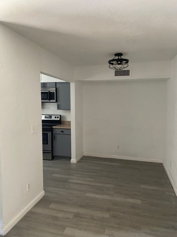 Photo - 5735 S Morris Blvd