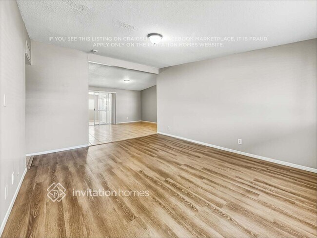 Photo - 8831 N 37th Dr