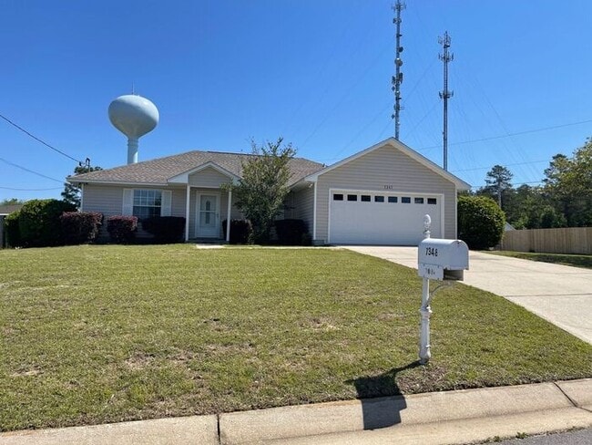 Building Photo - Navarre - 3 bedroom, 2 bathroom