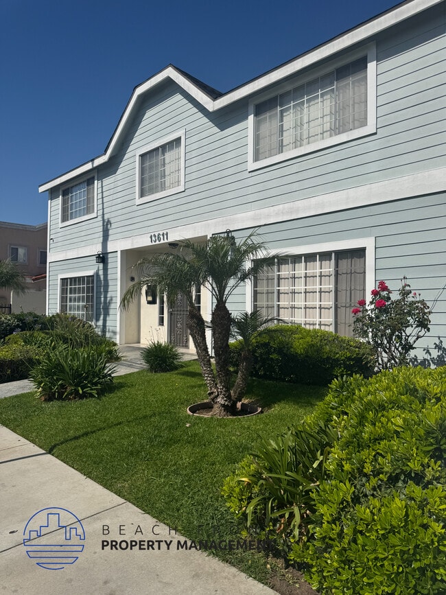 Photo - 13611 Kornblum Ave.