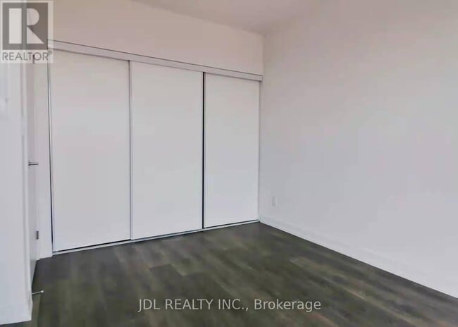 Photo - 159 Wellesley St E Unit 1505