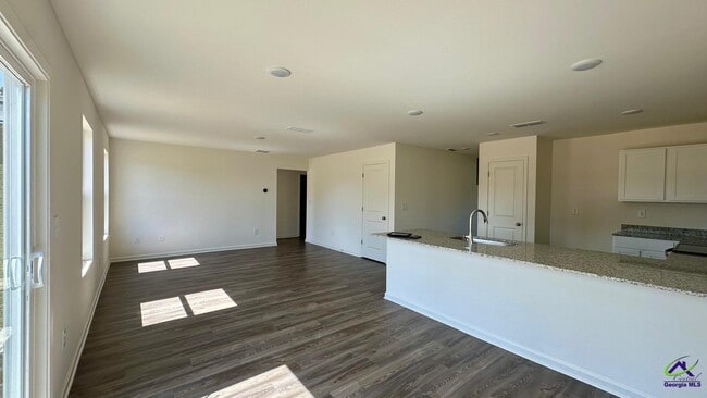 Photo - 508 Liberty Hall Dr