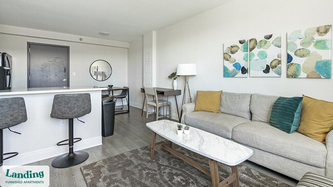 Photo - 305 Dr. M.L.K. Jr St S Unidad 531