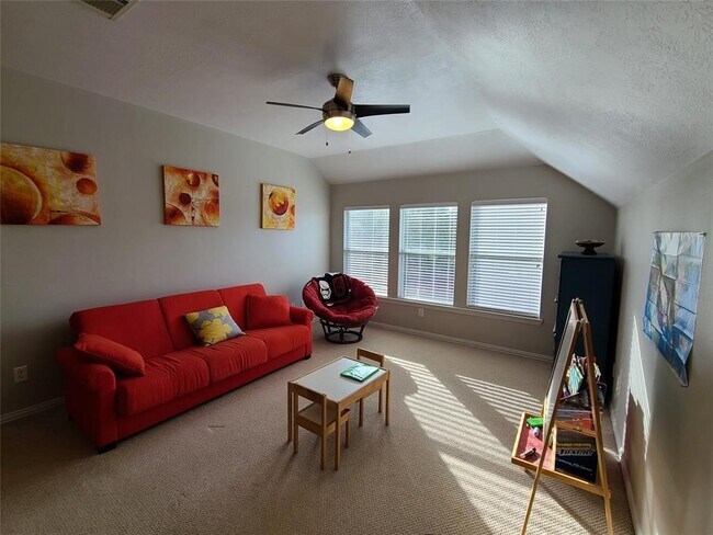 Photo - 106 W Arbor Camp Cir
