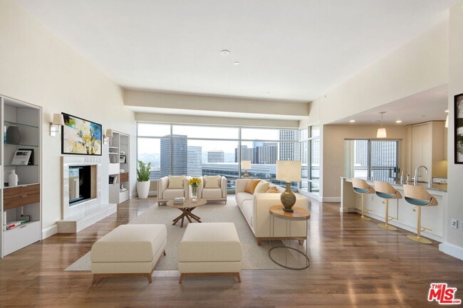 Photo - 1 W Century Dr Unit 19D