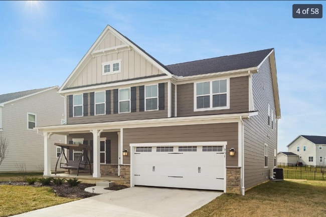 Photo - 951 Blackmore Dr