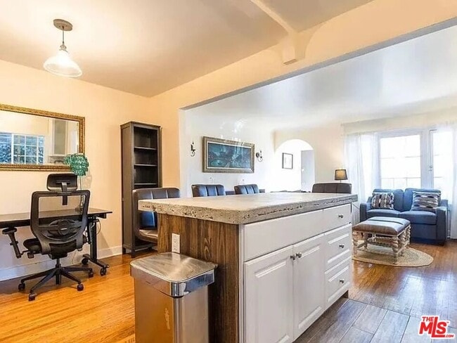 Photo - 11325 Mississippi Ave Unit A