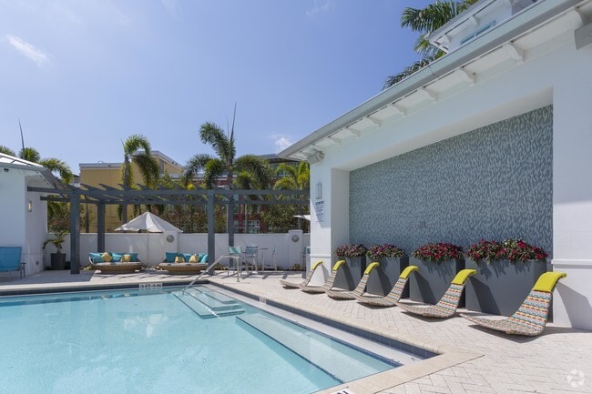 Photo - Bell Kendall West