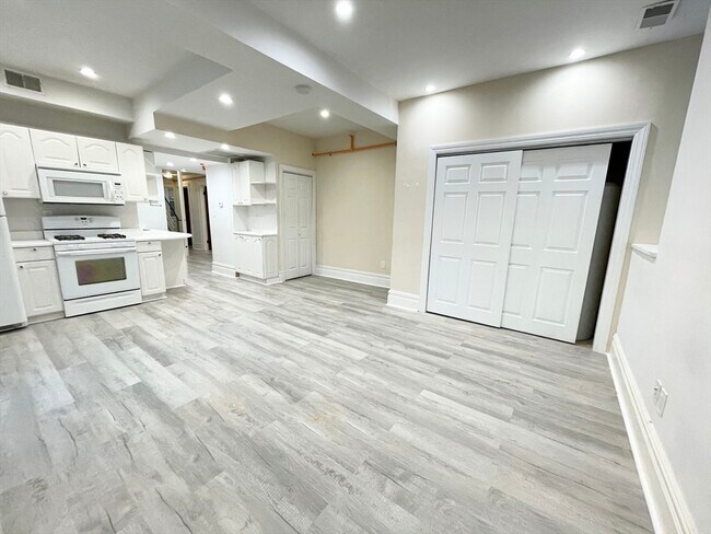 Photo - 89 Cedar St Unit 1