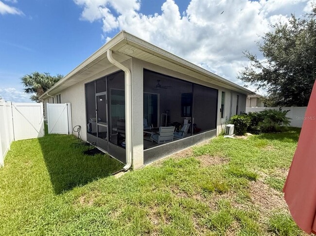 2524 Fontaine Dr