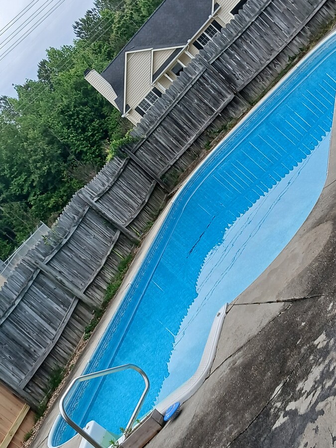 Photo - 200 Cedar Wood Dr