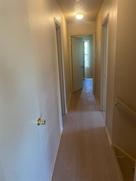 Photo - 503 Cypress Ln