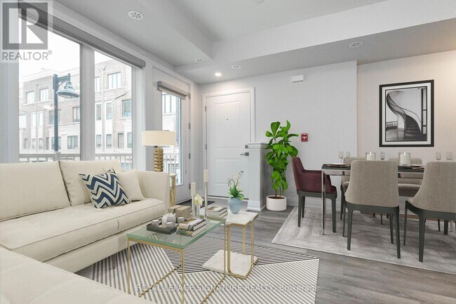 Photo - 3580 Lake Shore Blvd W