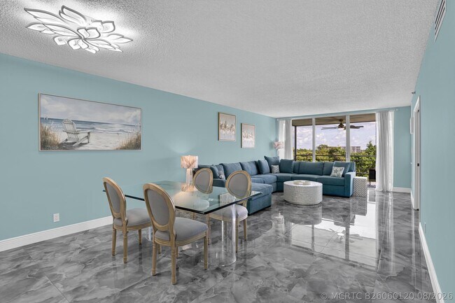 Photo - 4015 W Palm Aire Dr Unit 704
