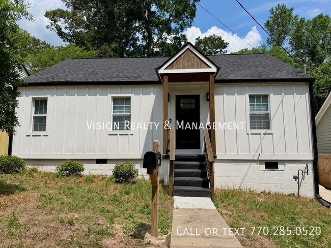 Photo - 1255 Campbellton Rd SW