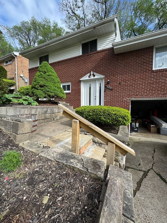 Spacious Split Level in Baldwin for Rent- ... - Spacious Split Level in Baldwin for Rent- ... House