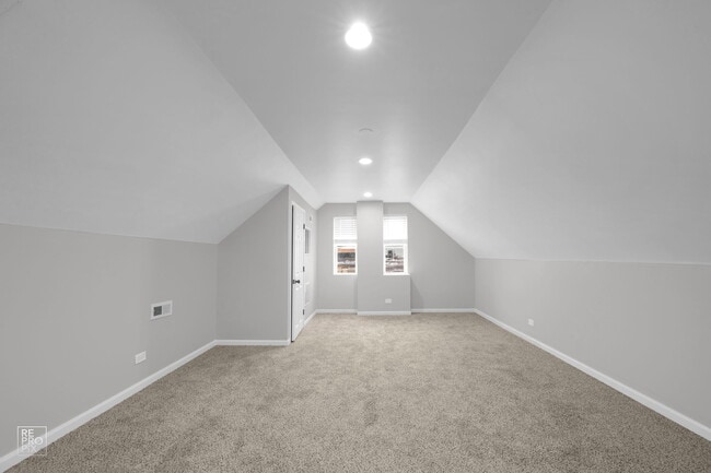 Photo - 2542 S Trumbull