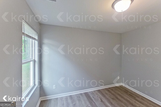 Photo - 236 Fox Chase Wy