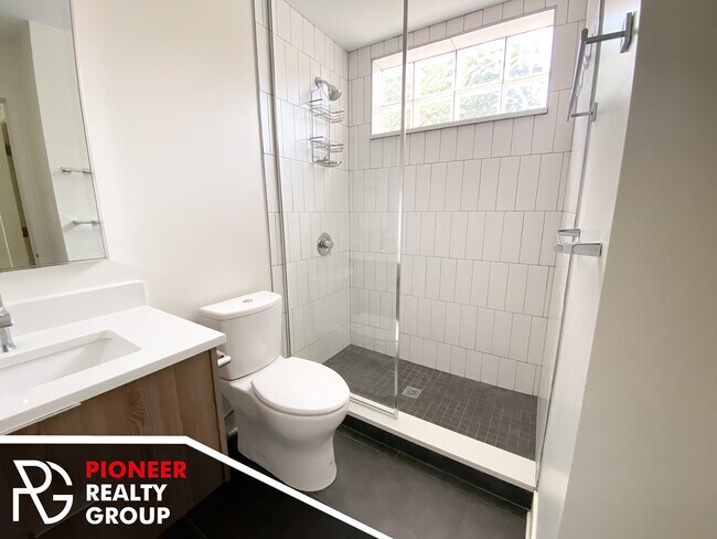 Photo - 1014 W Grace St