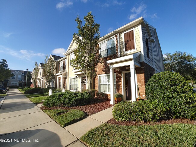 Building Photo - 8127 Summer Point Ct Rental
