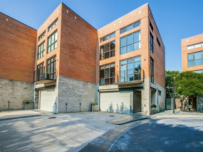 Photo - 2915 Magnolia Hill Ct