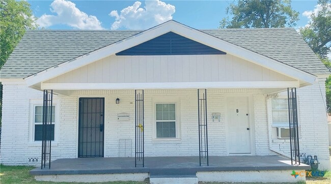 Photo - 108 W Church Ave Townhome