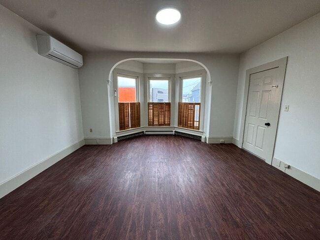 Photo - 199 E Main St Unidad 2