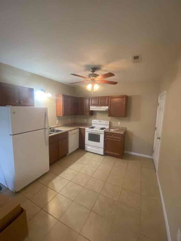 Photo - 203 McCune St Unit 1