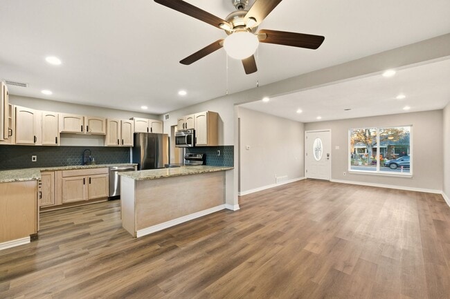 Photo - Beautiful 3-Bedroom, 2 Bath Home With Grea...